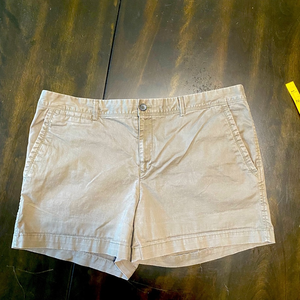 Banana republic Shorts